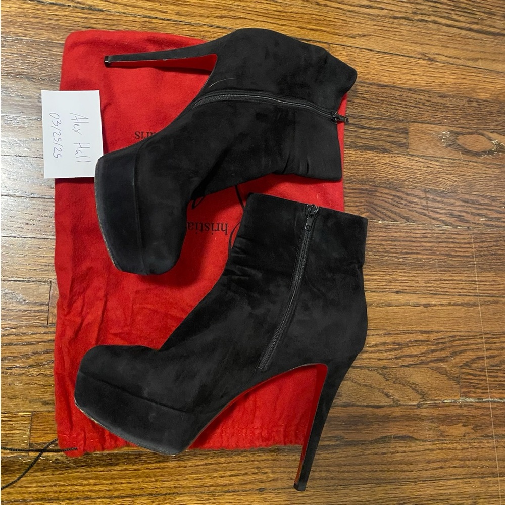 louboutin bianca boot